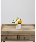 Compositions fleurs tons orange et blanc